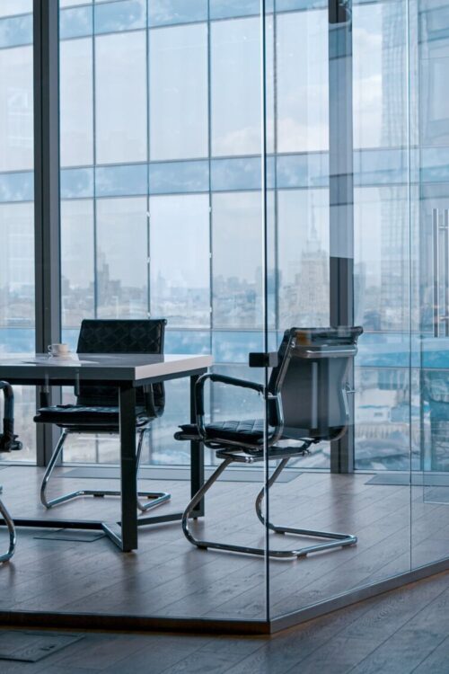 AGENCE IMMOBILIERE ENTREPRISE 500X750 | Atypik Immobilier Pose de cloisons et de mobiliers dans votre local d’entreprise à Colmar et Mulhouse Kingersheim 1
