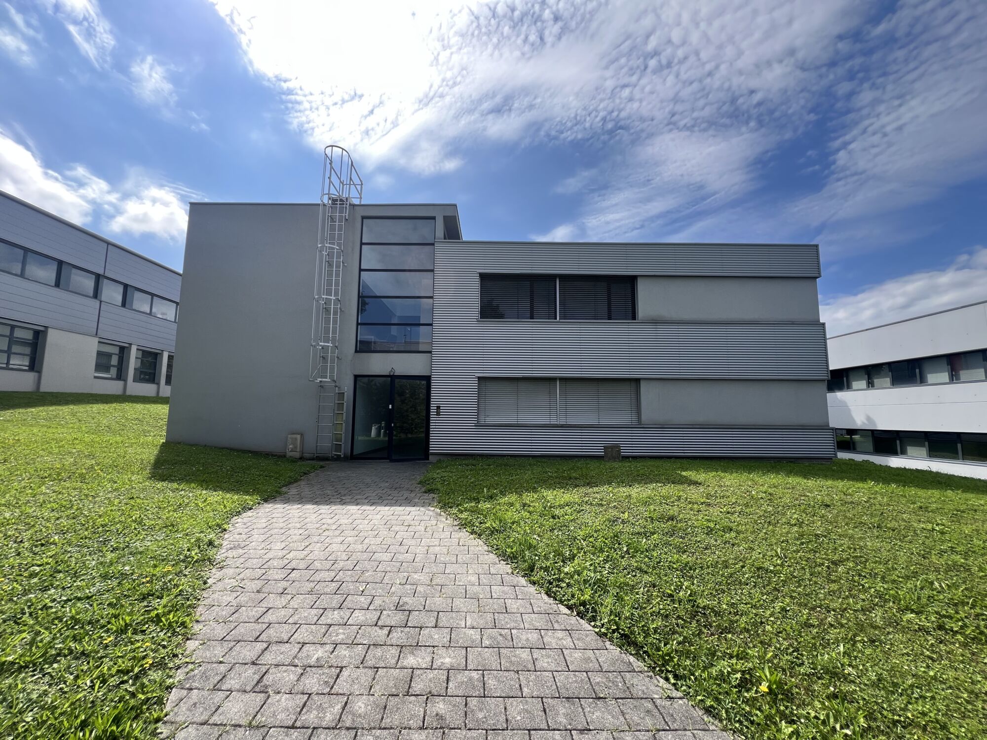 BM 4 100X100 | Atypik Immobilier À LOUER – Bureaux 65 m² – Mulhouse (Parc des Collines) Soultz-Haut-Rhin 0
